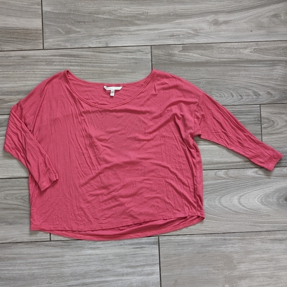 Victoria's Secret Lightweight Ribbed Loose Fit Open Back 3/4 Sleeve Top